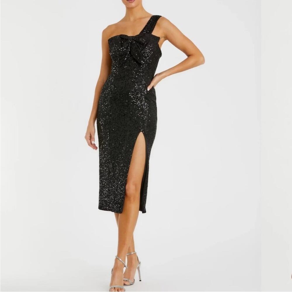 Mac Duggal Ieena Sequined One Shoulder Front Bow Dress in Black Size 4